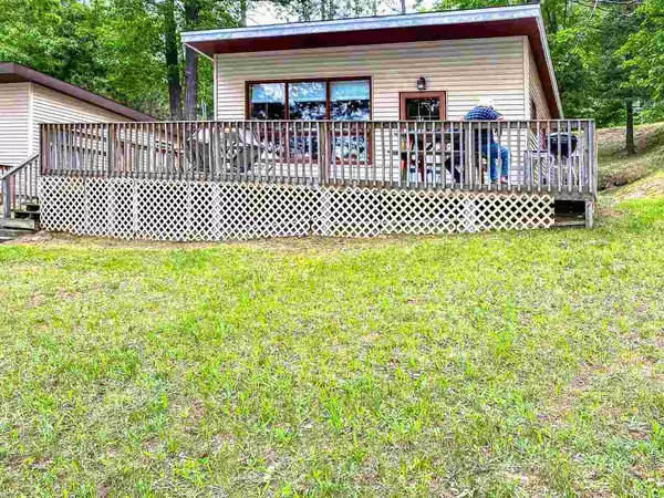 5989 Oak Road, Rose City, MI 48654