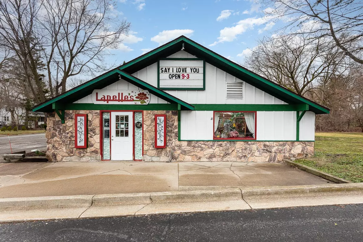 Midland, MI 48640,1605 BOOKNESS Street