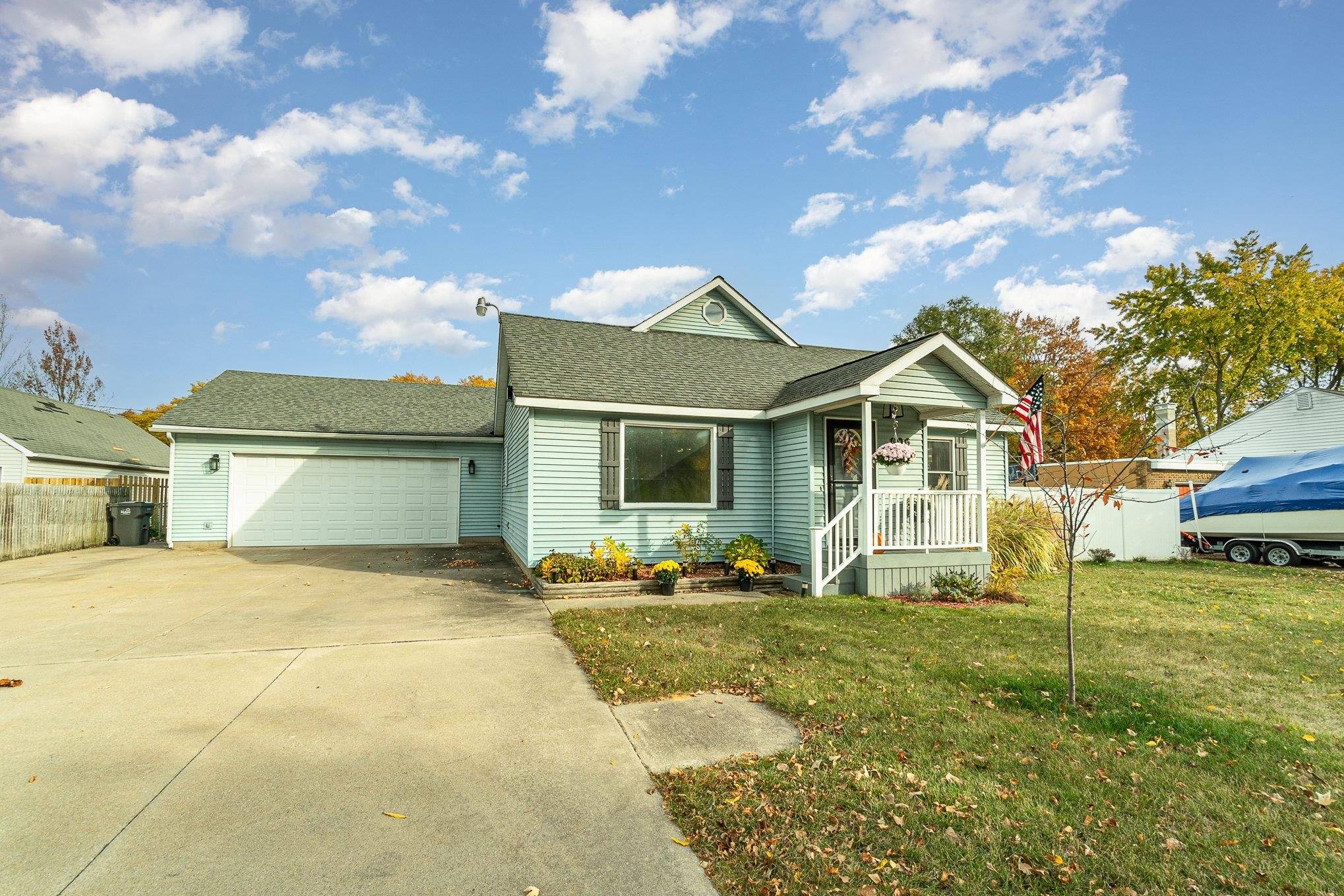 806 Waldo Avenue, Midland, MI 48642