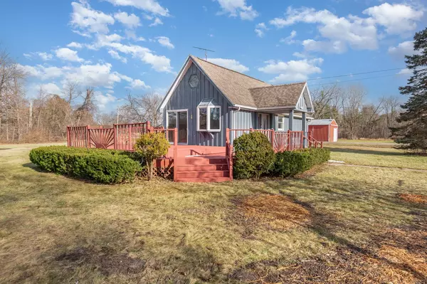 5018 S Dundas Road, Beaverton, MI 48612