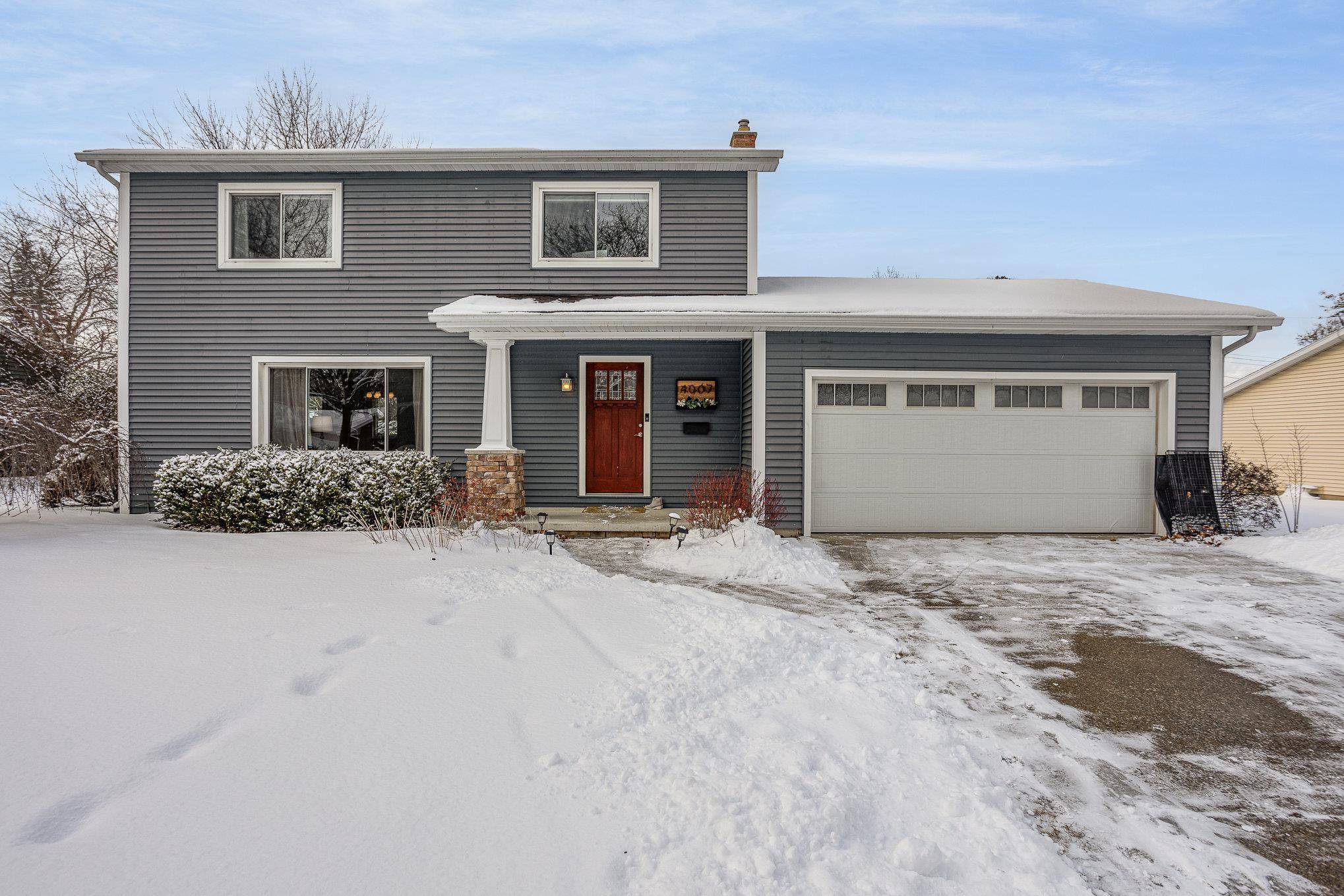 4007 Sharon Road, Midland, MI 48642