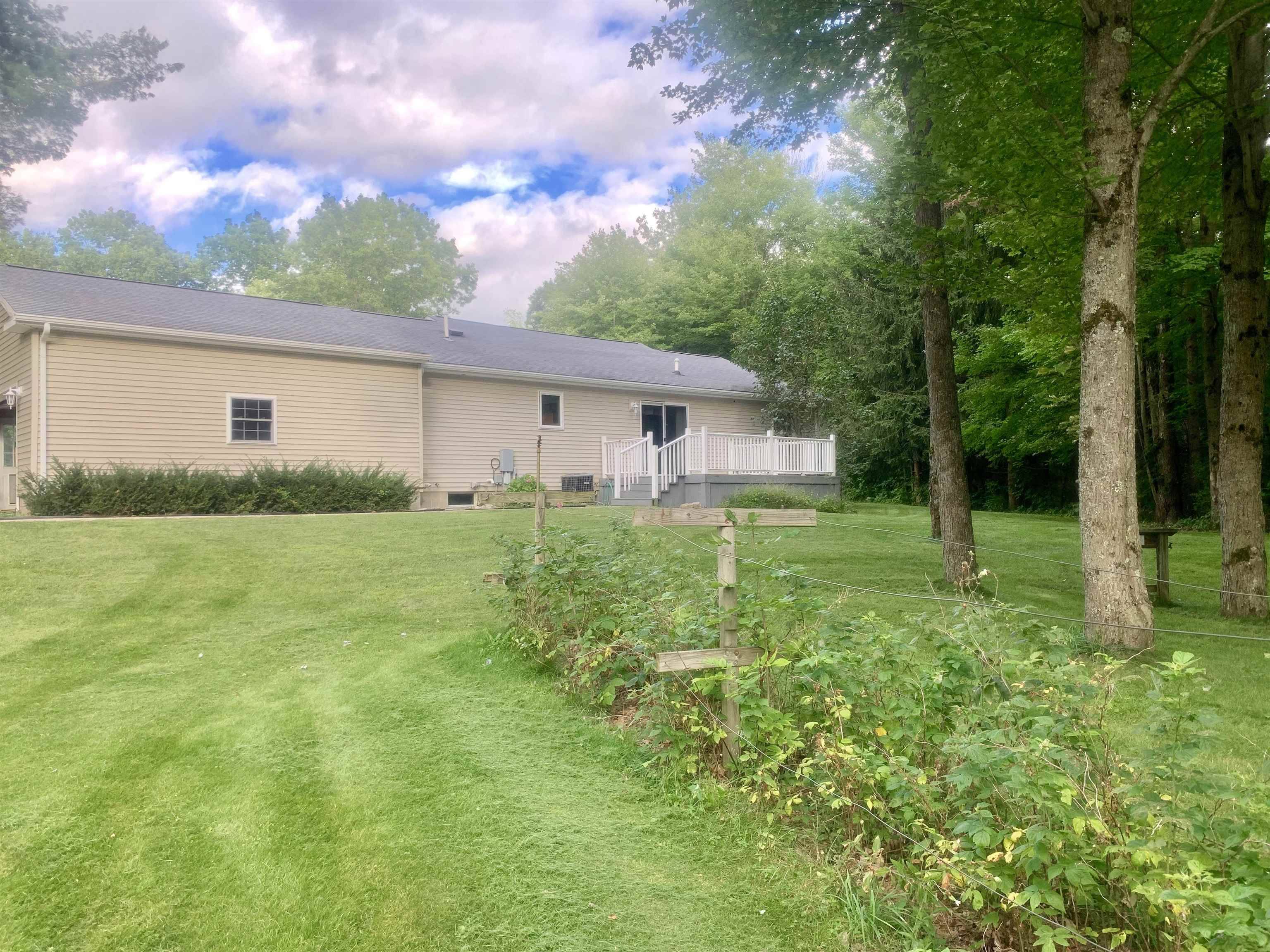 Farwell, MI 48622,8785 Lilac Lane