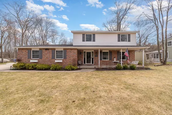 6210 Siebert Street, Midland, MI 48640