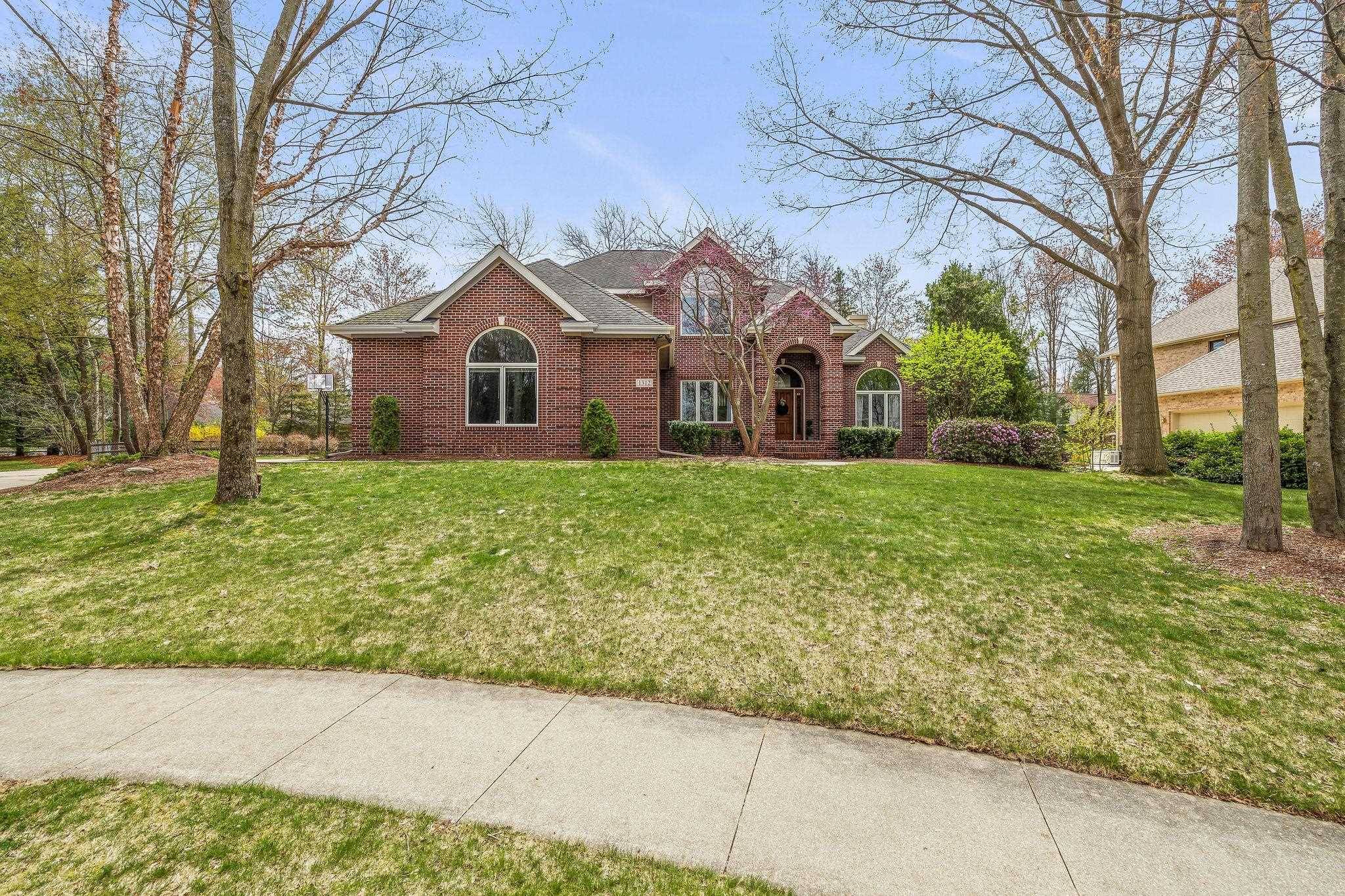 Midland, MI 48642,1312 Woodview Court