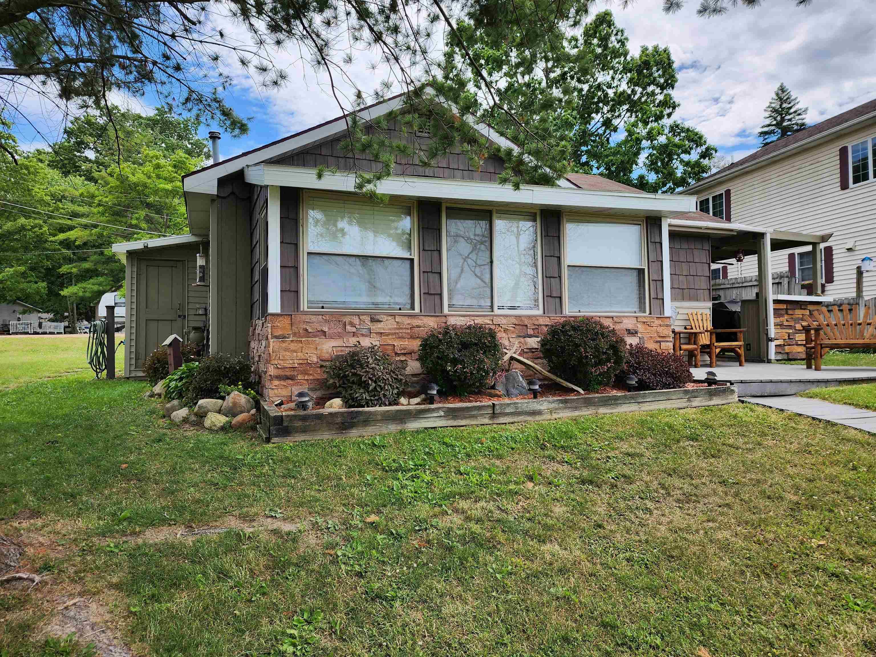 4170/4161 Bay View Drive, Beaverton, MI 48612