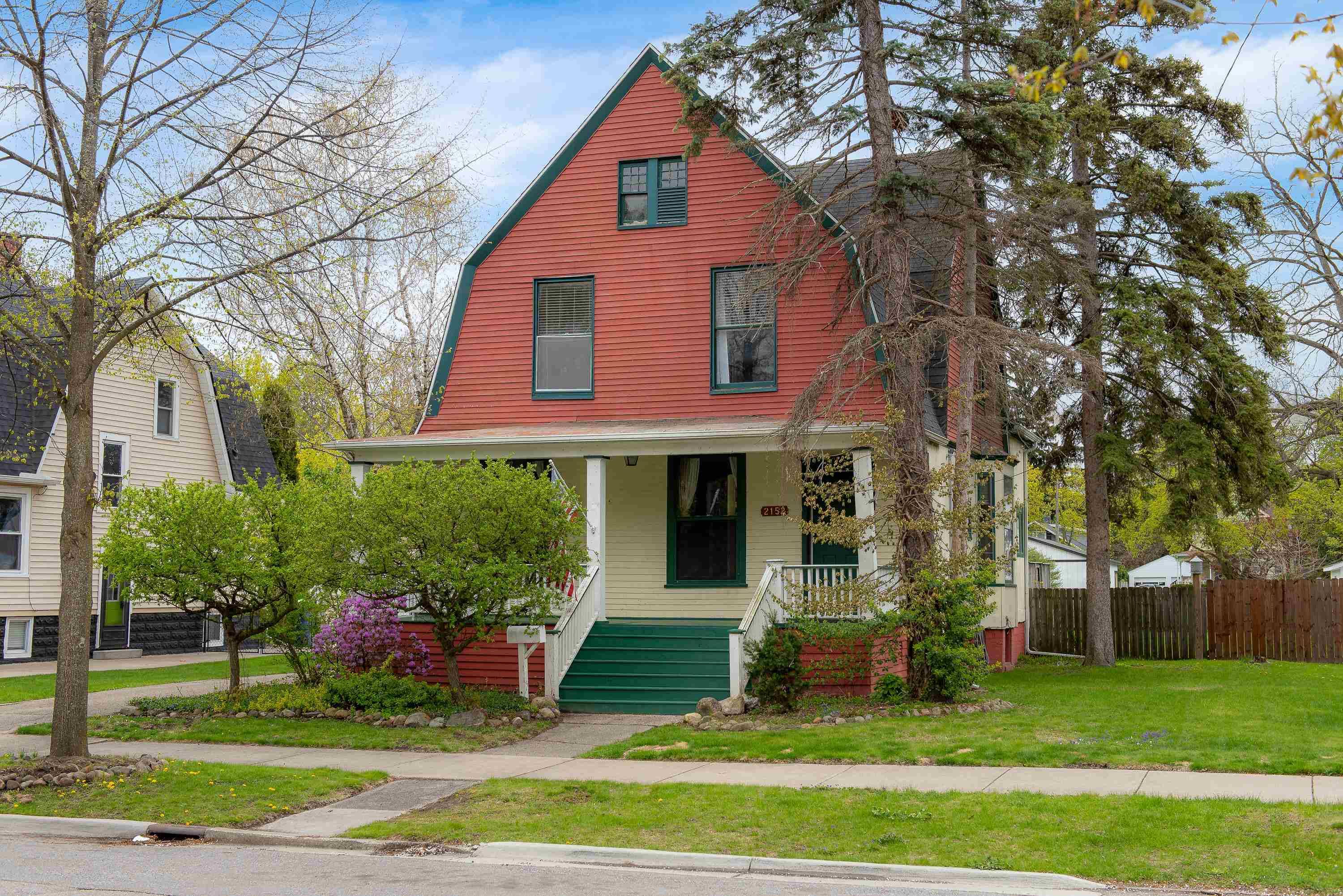 2152 6th Street, Bay City, MI 48706