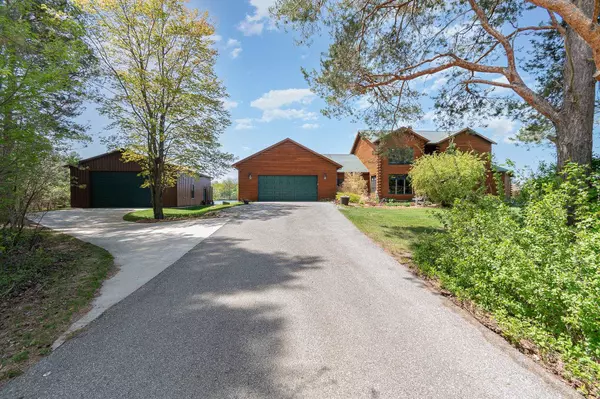 Kawkawlin, MI 48631,1826 8 Mile Road