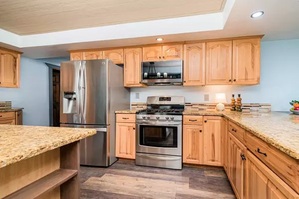 Hope, MI 48628,7451 Narragannett Drive