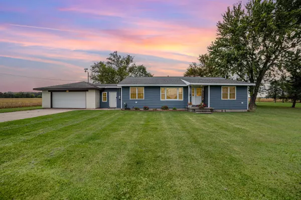 2192 S Garfield Road, Auburn, MI 48611