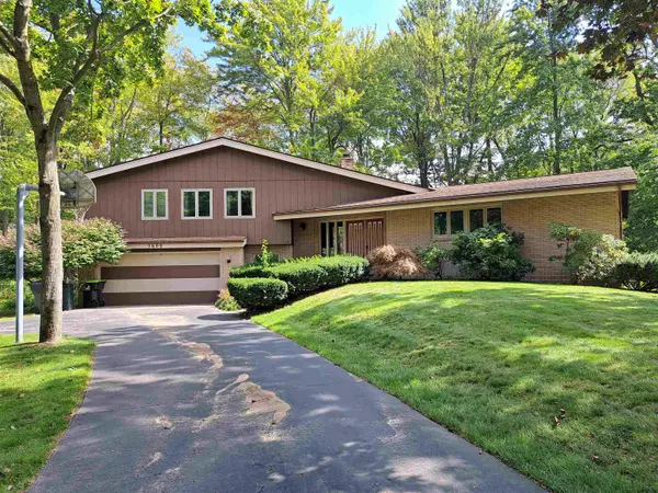 5600 Evergreen Street, Midland, MI 48642
