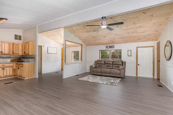 Midland, MI 48642,3030 E Estate Drive