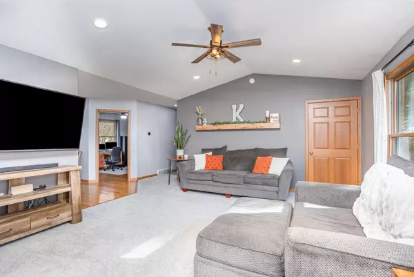 Midland, MI 48640,4466 E Vernon Court