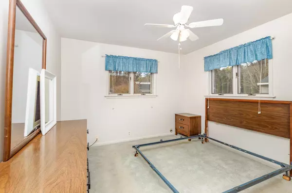 Midland, MI 48640,922 E Chippewa River Road