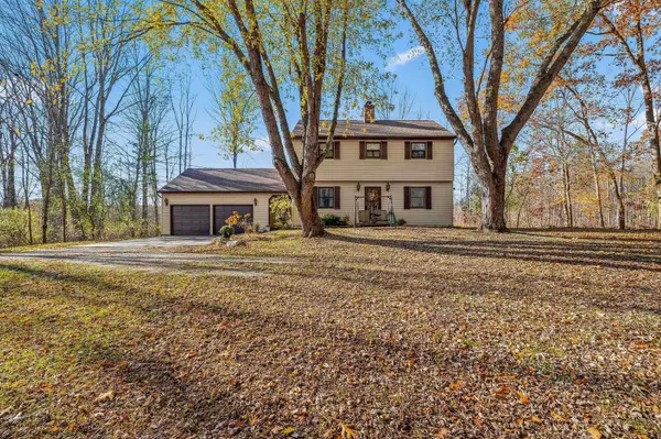 1305 E Pine River Road, Midland, MI 48642