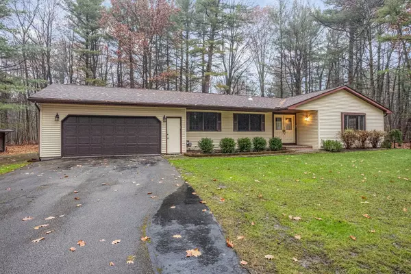 3115 E Beechwood Drive, Midland, MI 48640