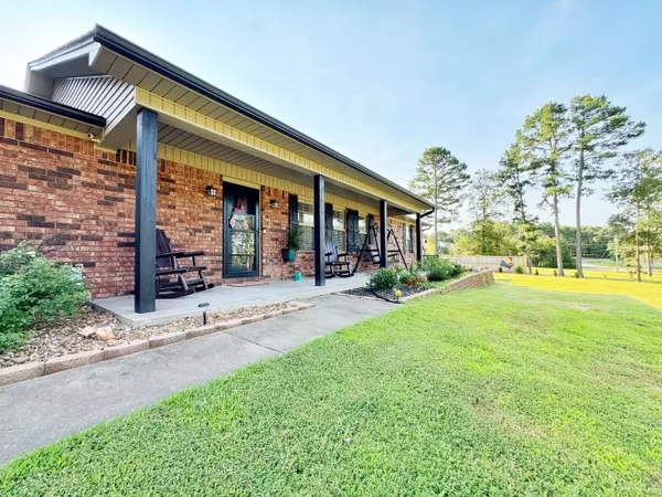 645 Cliff Road, Russellville, AR 72802