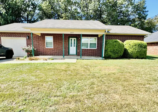 2112 S Sidney Avenue, Russellville, AR 72802