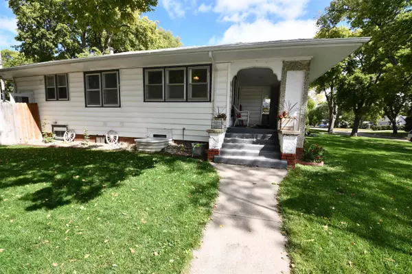 Grand Island, NE 68801,524 W 12th Street