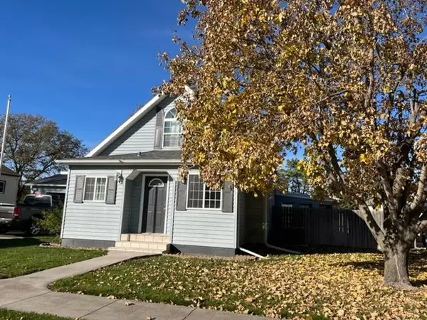 Hildreth, NE 68947,629 Hubbard Street