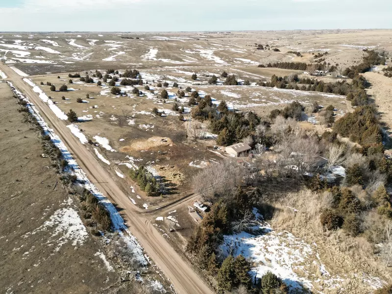 43219 735 Road, Elwood, NE 68937