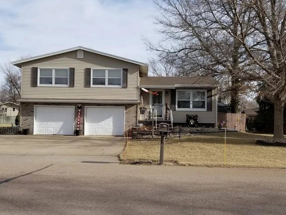 2813 Northwest Avenue, Grand Island, NE 68803