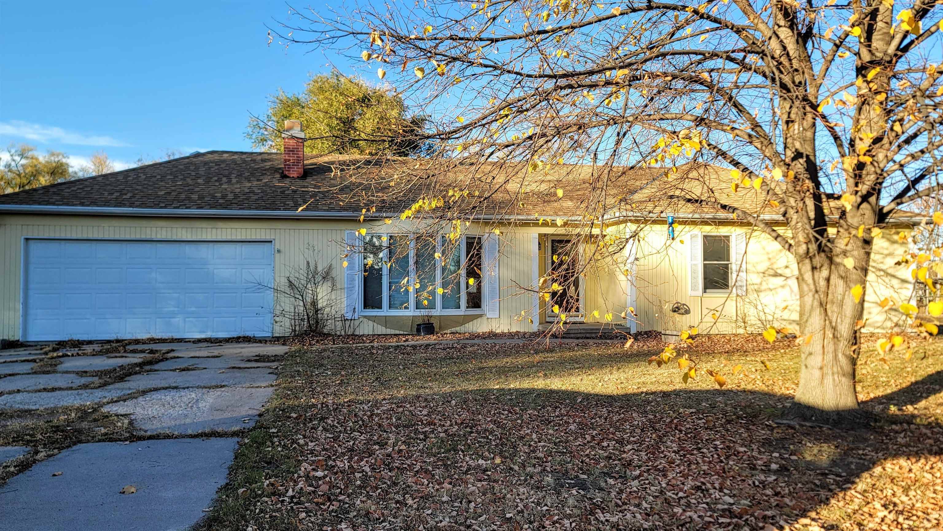301 W Stebbins Street, Callaway, NE 68825