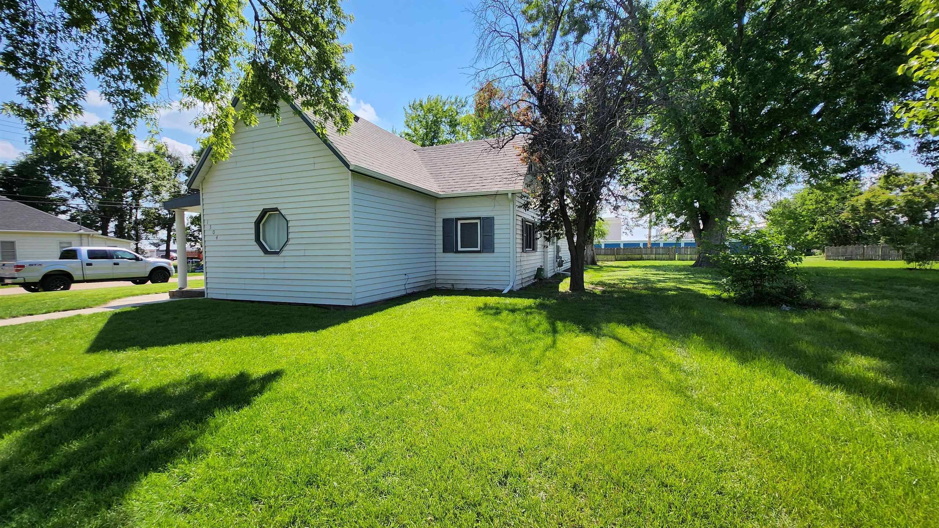 Gothenburg, NE 69138-0000,1304 A Avenue