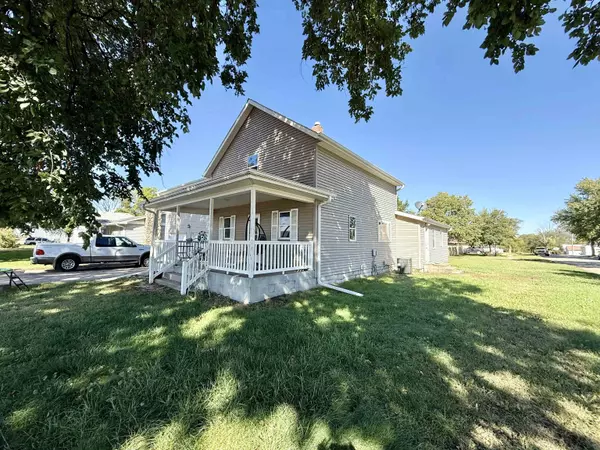 Blue Hill, NE 68930,502 W Nemaha Street
