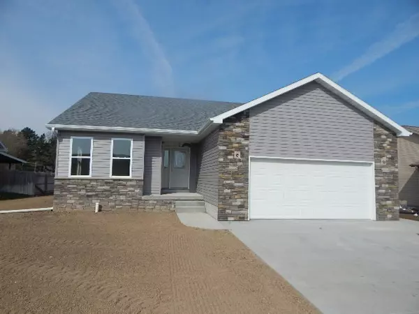 1409 N Cedar, Hastings, NE 68901