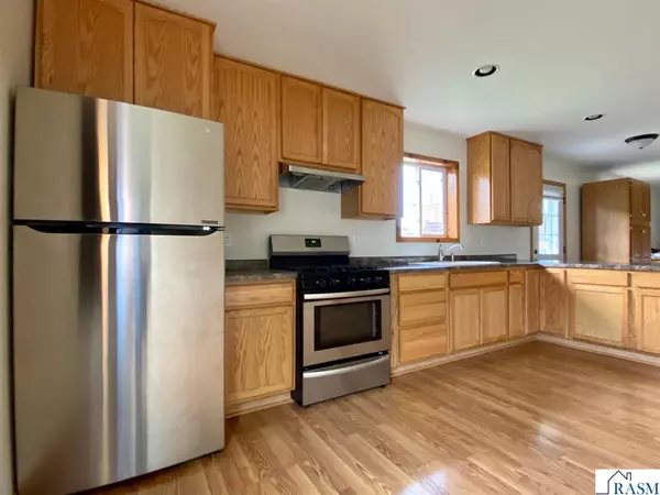 Kasota, MN 56050,121 W Cherry Street