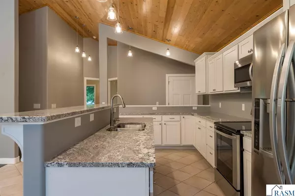 Mankato, MN 56001,204 Indian Hill Road