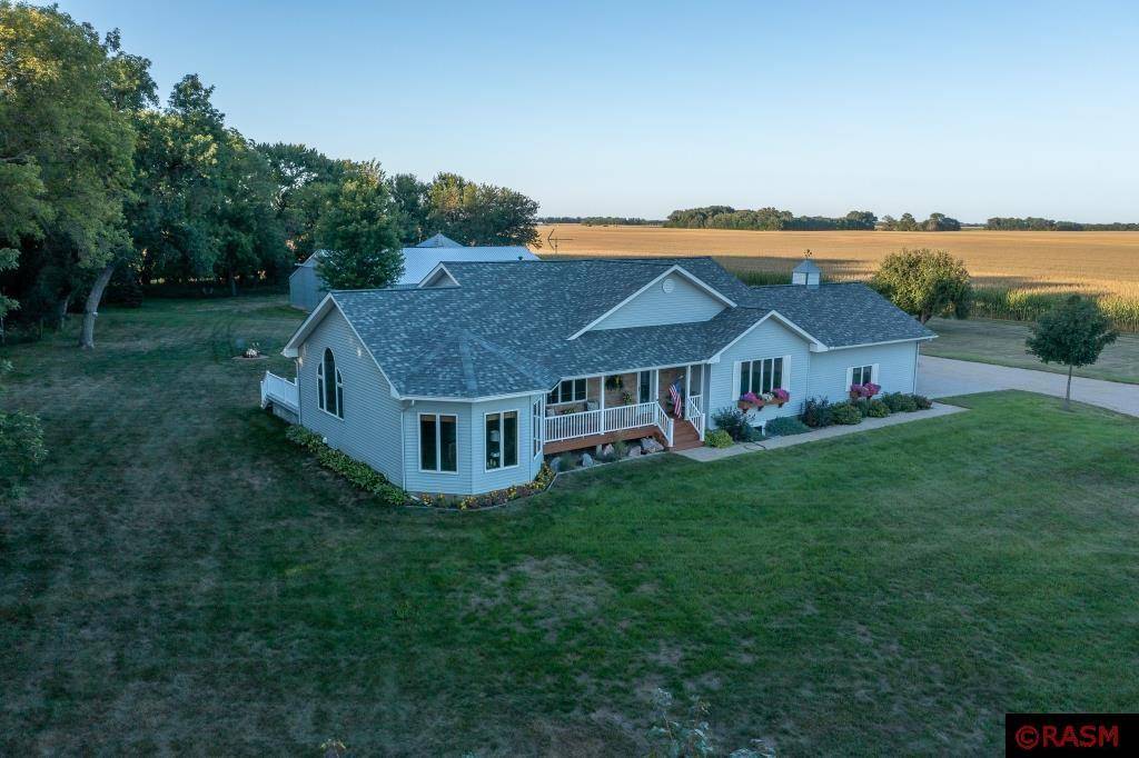 73650 345th Street, St. James, MN 56081