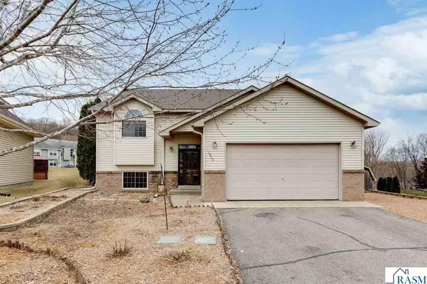 1013 W Court Street, Belle Plaine, MN 56011