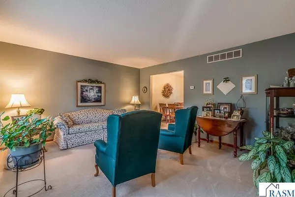 North Mankato, MN 56003,15 Jenna Court