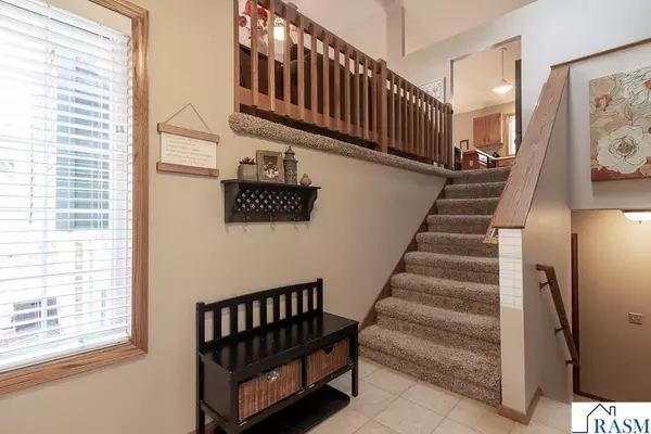 North Mankato, MN 56003,1725 LaMar Drive