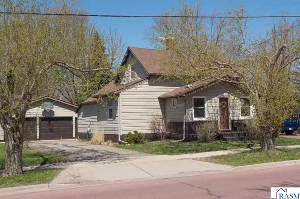 940 Marsh Street, Mankato, MN 56001