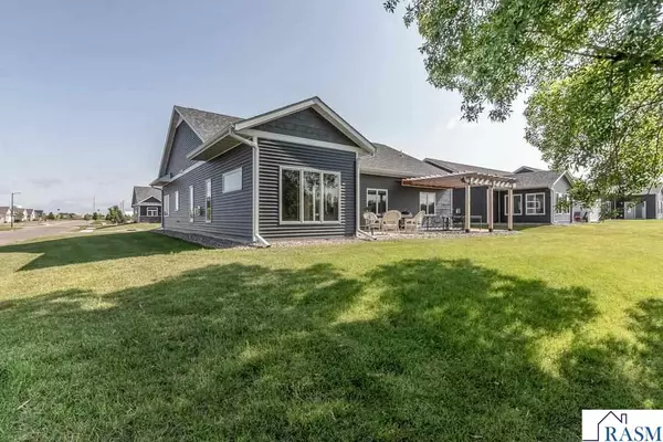 Mankato, MN 56001,3101 Buttercup Trail