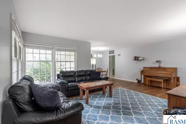 Mankato, MN 56001,239 Moreland Avenue