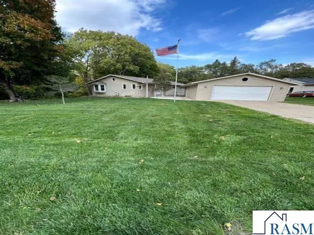 Mankato, MN 56003,210 Bittersweet Lane