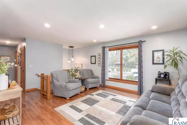 North Mankato, MN 56003,2039 Roe Crest Drive