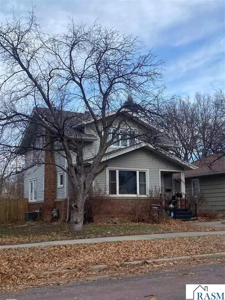 Mankato, MN 56001,1412 N 4th Street