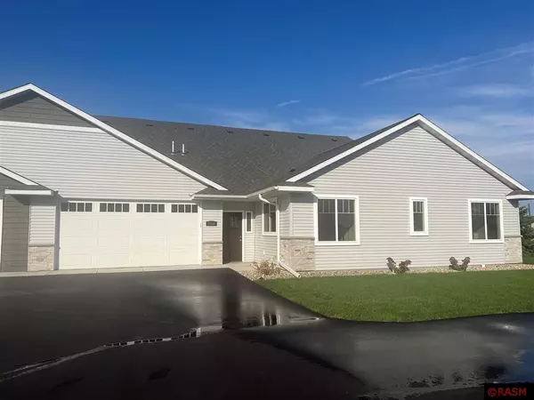 1125 Evergreen Drive, Mankato, MN 56001