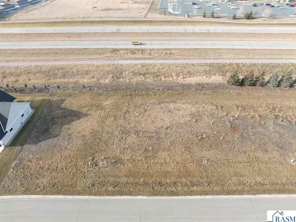 Mankato, MN 56001,212 Double Eagle Drive