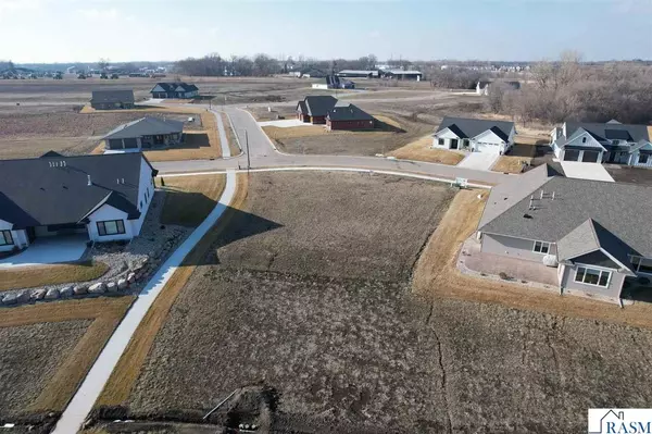 Mankato, MN 56001,2011 Mahoe Circle