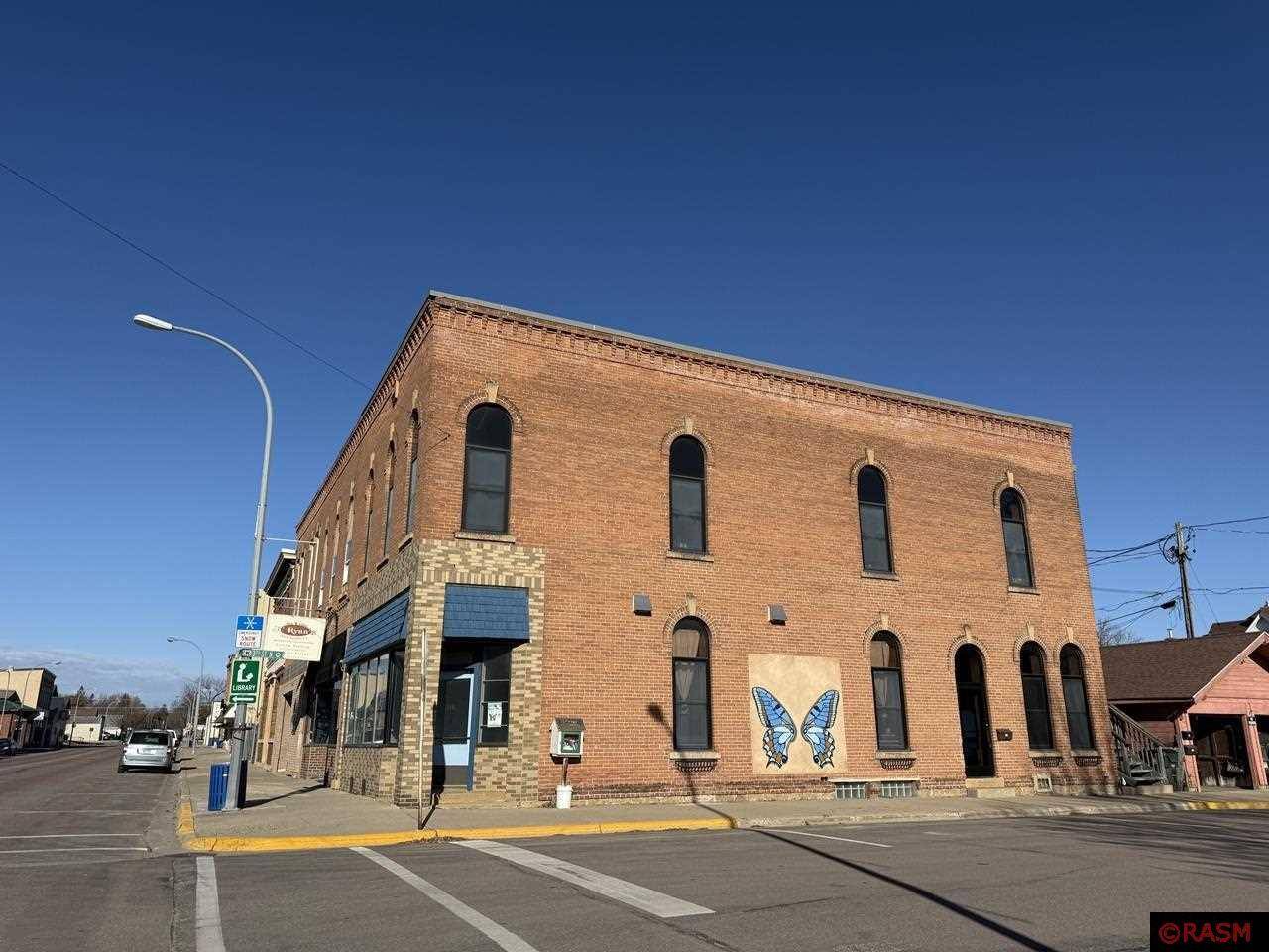 259 E Main Street, Waterville, MN 56096