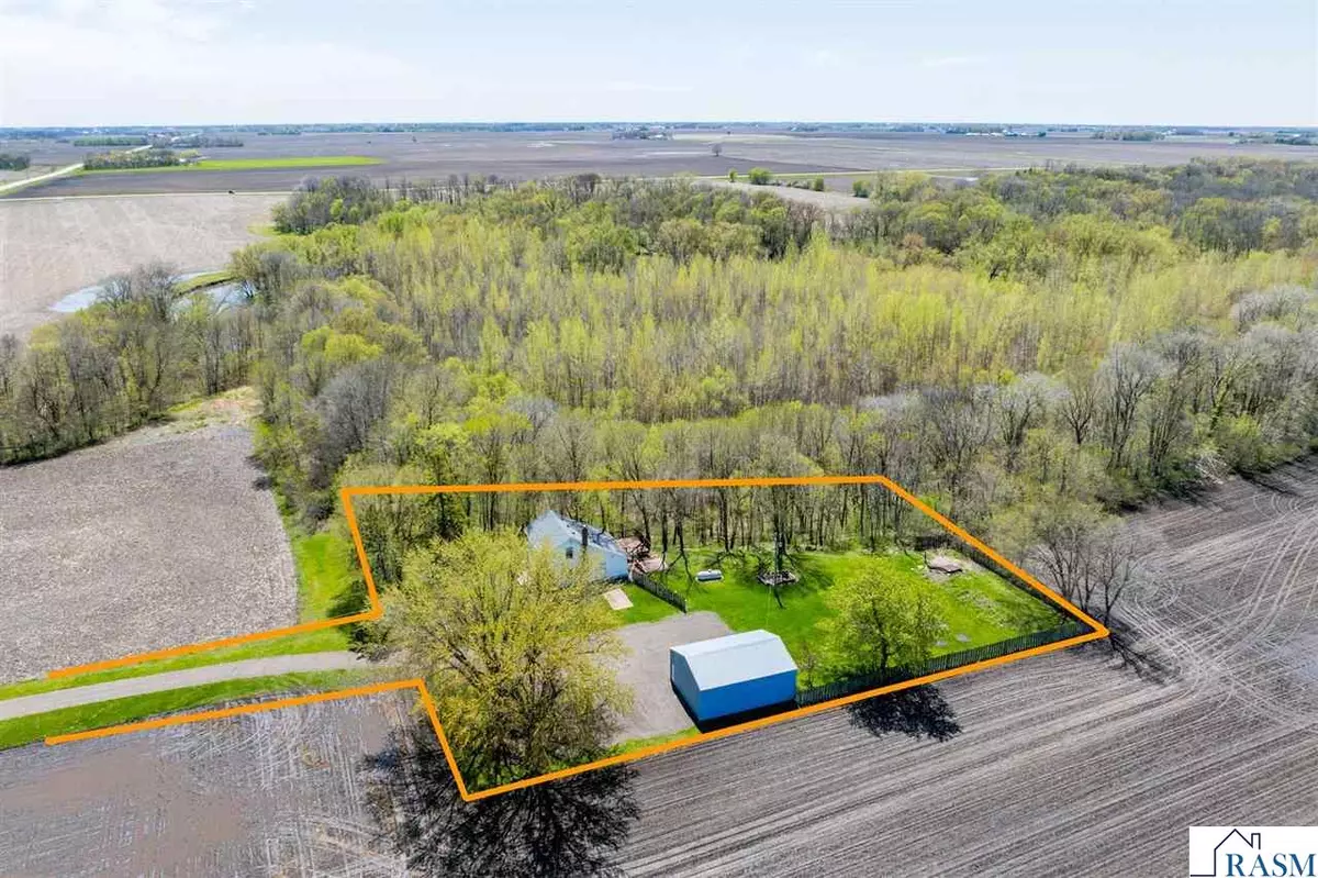 Janesville, MN 56048,32445 35th Street