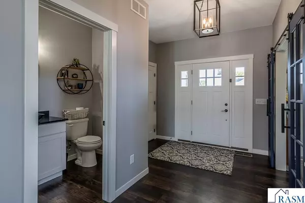 North Mankato, MN 56003,1785 Leona Drive