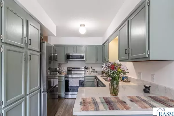 North Mankato, MN 56003,45 Restless Court