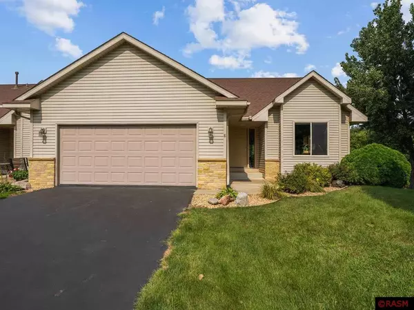 8 Egret Lane,  Elysian,  MN 56028