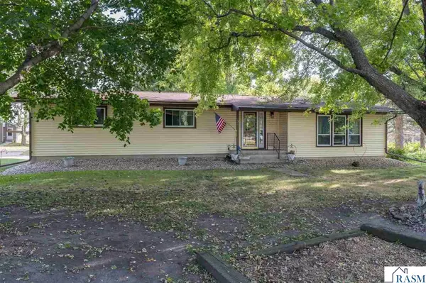 Amboy, MN 56010,513 Westwood Circle